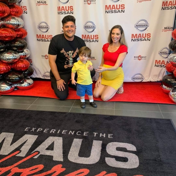 Meet your Posher, Tara - Picture 5 of 15